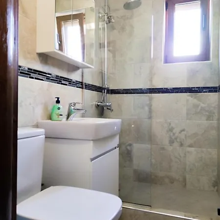 терасите - къща 1 * リバリツァ